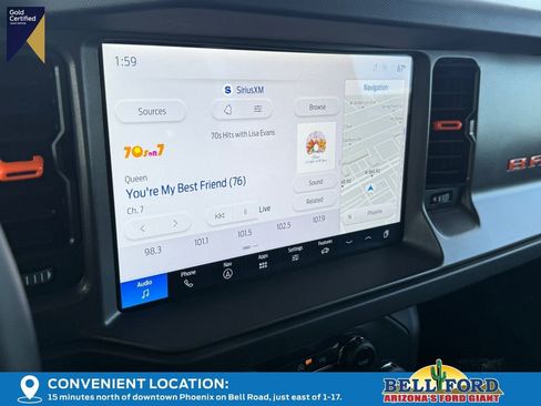 Used 2025 Ford Bronco Badlands image 26