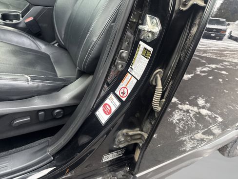 Used 2019 Subaru Forester Limited image 19