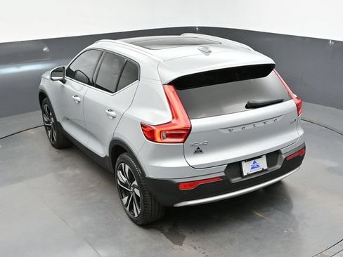 Used 2024 Volvo XC40 B5 Plus w/ Protection Package Premier AWD/4WD image 21
