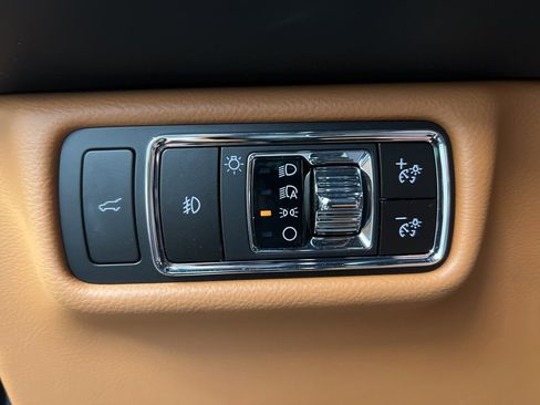 Certified 2023 Lincoln Aviator Black Label w/ Jet Package image 23