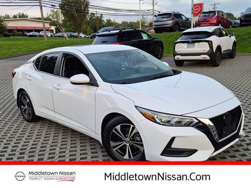Used 2020 Nissan Sentra SV FWD image 1
