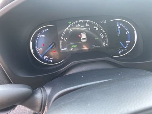 Used 2024 Toyota RAV4 XLE w/ Convenience Package AWD/4WD image 13