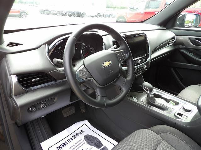 Certified 2023 Chevrolet Traverse LT w/ Rear Camera Mirror Package AWD/4WD image 15