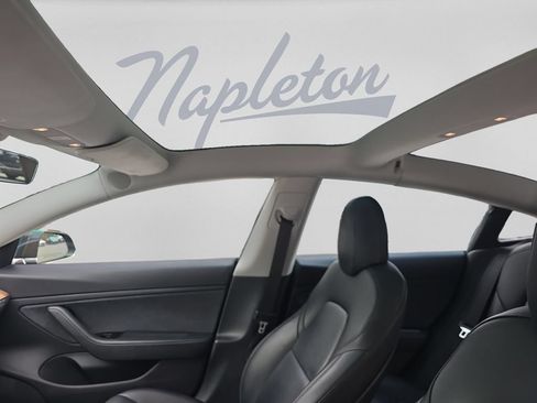 Used 2019 Tesla Model 3 Standard Range Plus RWD image 13