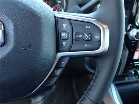 New 2026 RAM 2500 Big Horn AWD/4WD image 14