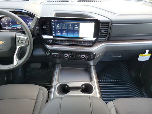 New 2025 Chevrolet Silverado 3500 LT w/ Safety Package image 14