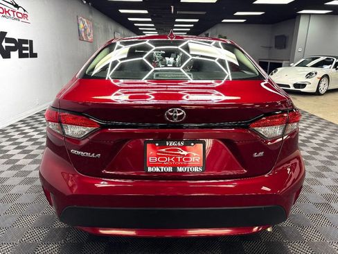 Used 2022 Toyota Corolla LE FWD image 12