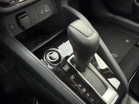 New 2025 Nissan Versa SV w/ Trunk Package image 25