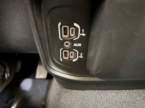 Used 2019 RAM 1500 Big Horn image 41