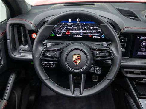 Used 2025 Porsche Cayenne GTS AWD/4WD image 19