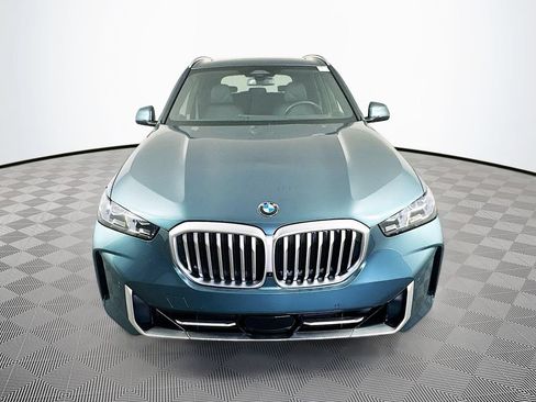 Used 2026 BMW X5 xDrive40i AWD/4WD image 3