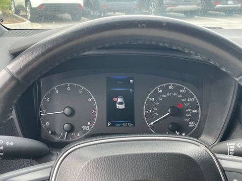 Used 2024 Toyota Corolla SE FWD image 14
