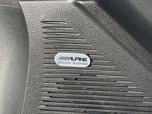 Used 2023 Dodge Challenger R/T w/ Blacktop Package image 27