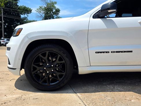 Used 2021 Jeep Grand Cherokee Limited X image 29