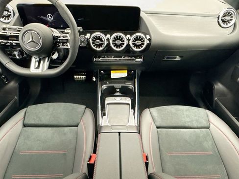 New 2026 Mercedes-Benz GLA 35 AMG 4MATIC image 13