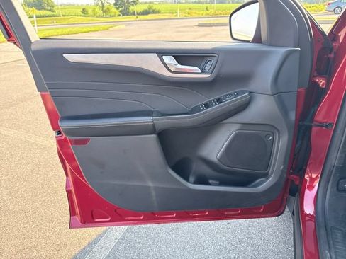 Used 2022 Ford Escape SEL AWD/4WD image 23