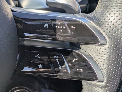 Used 2025 Mercedes-Benz GLB 35 AMG 4MATIC image 23