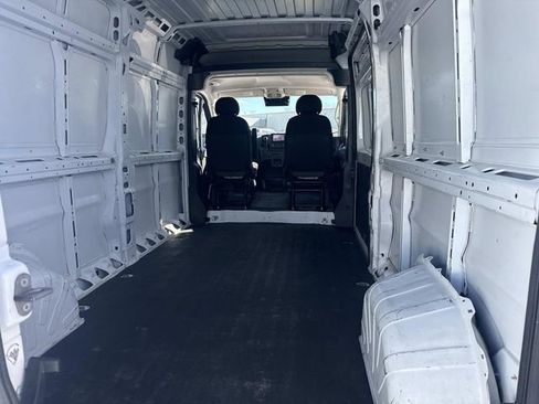 Used 2023 RAM ProMaster 2500 image 11