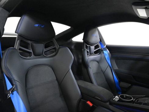 Certified 2022 Porsche 911 GT3 image 18