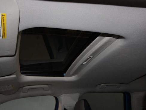 Used 2025 Ford Maverick Lariat w/ 4K Tow Package image 19