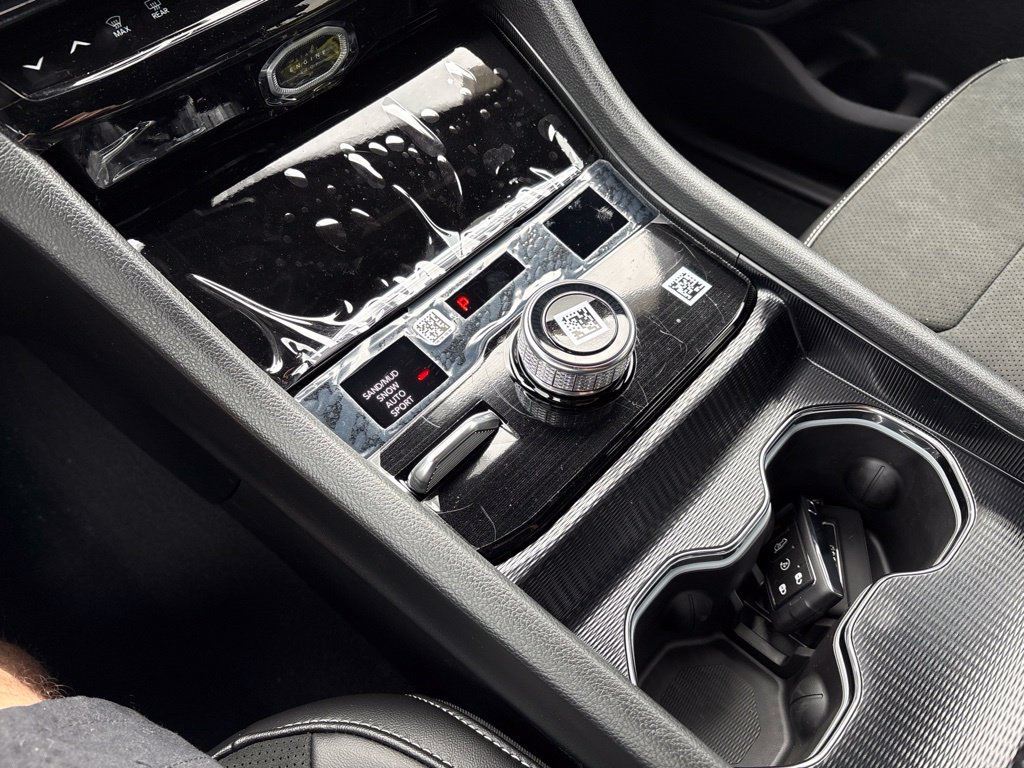 New 2026 Jeep Grand Cherokee Altitude AWD/4WD image 26