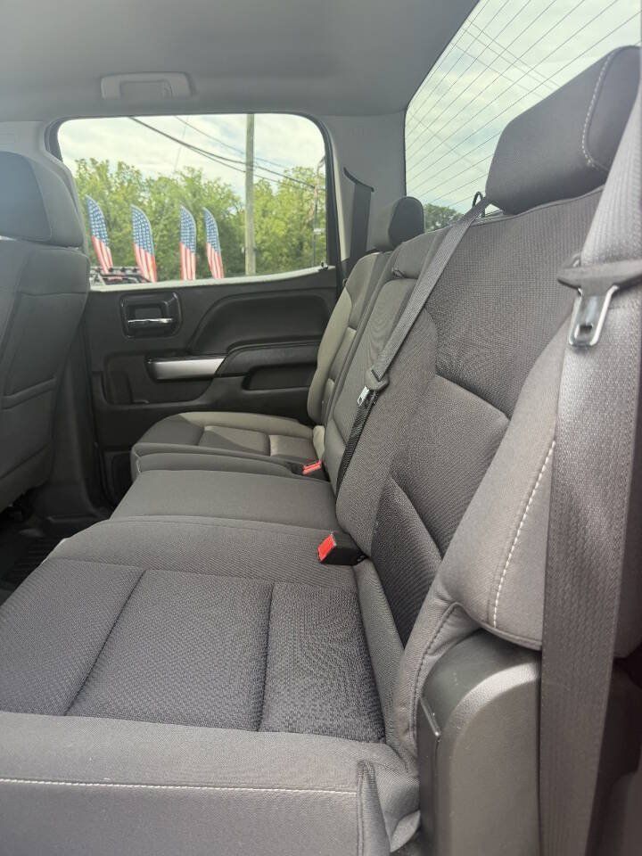 Used 2018 Chevrolet Silverado 1500 LT w/ All Star Edition AWD/4WD image 8