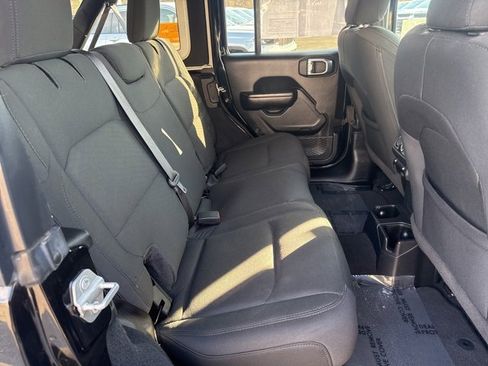 Certified 2021 Jeep Wrangler Unlimited Sport image 31