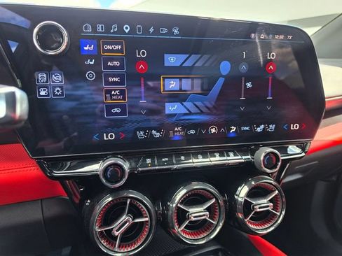 Used 2024 Chevrolet Blazer EV RS AWD/4WD image 66