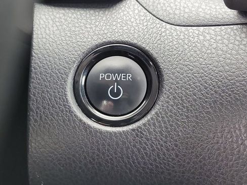 Used 2025 Toyota Camry LE w/ Convenience Package AWD/4WD image 32