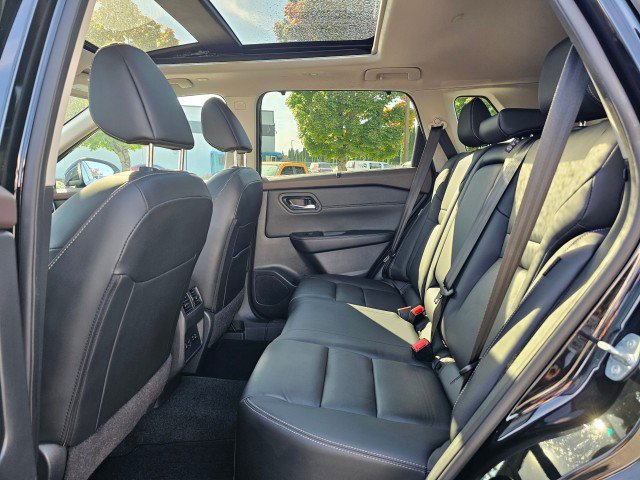Certified 2023 Nissan Rogue SL w/ SL Premium Package AWD/4WD image 20