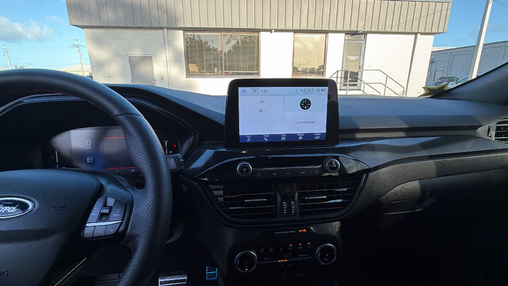 Certified 2024 Ford Escape ST-Line FWD image 20
