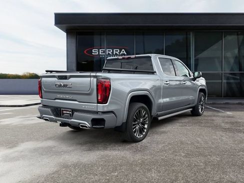 Used 2023 GMC Sierra 1500 Denali Ultimate AWD/4WD image 5