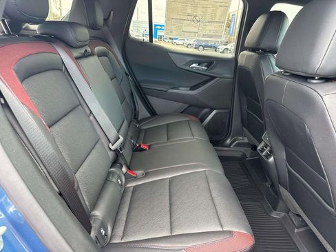 New 2026 Chevrolet Suburban Premier image 36