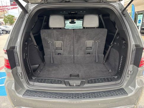 Used 2022 Dodge Durango R/T w/ Blacktop Package RWD image 11