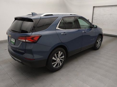 Used 2024 Chevrolet Equinox Premier AWD/4WD image 10