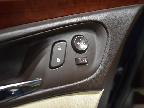 Used 2016 Buick Regal image 13