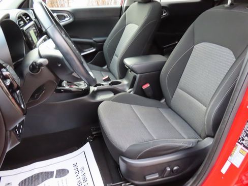 Used 2021 Kia Soul EX image 41
