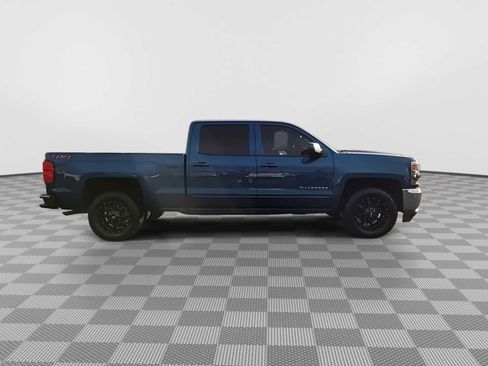 Used 2018 Chevrolet Silverado 1500 LT w/ All Star Edition image 9