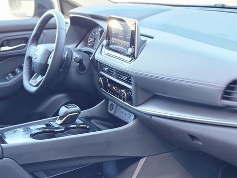 New 2026 Nissan Rogue SV w/ Cold Weather Package FWD image 12