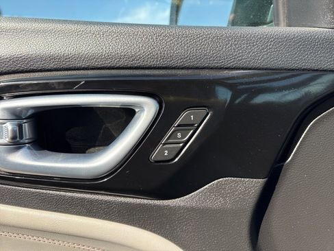 Used 2022 Jeep Compass Limited w/ Elite Group image 24