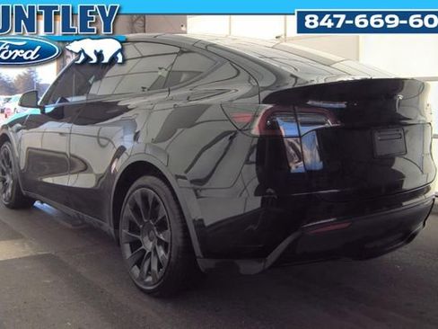 Used 2022 Tesla Model Y Long Range image 5