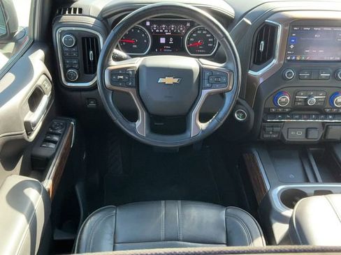 Used 2022 Chevrolet Silverado 1500 High Country w/ Safety Package II AWD/4WD image 13