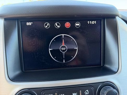 Used 2016 GMC Yukon XL SLE w/ Convenience Package RWD image 17