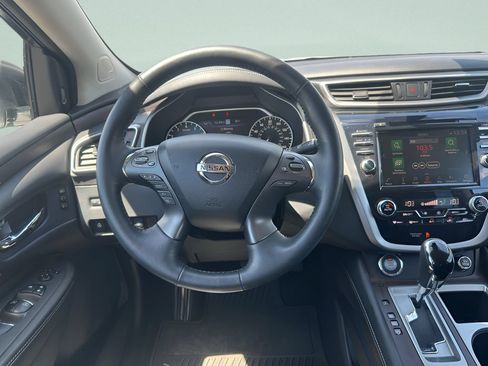 Used 2019 Nissan Murano S AWD/4WD image 17