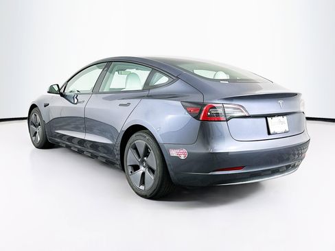 Used 2023 Tesla Model 3 Standard Range RWD image 5
