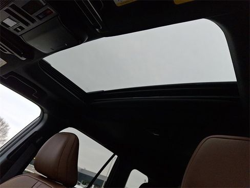 New 2026 Subaru Outback Touring image 12