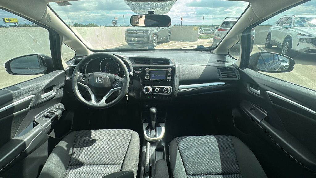 Used 2020 Honda Fit LX image 21