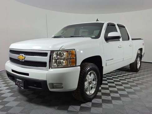 Used 2011 Chevrolet Silverado 1500 LTZ w/ Suspension Package, Off-Road AWD/4WD image 3