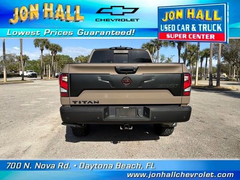 Used 2023 Nissan Titan PRO-4X w/ Pro-4x Convenience Package image 11