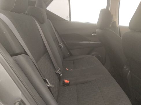 Used 2021 Nissan Kicks SV FWD image 19